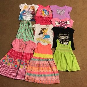 Girl’s 2t Bundle! Shirts and dresses!